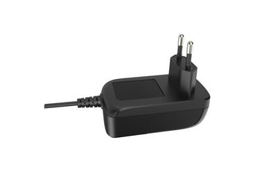購入 セリウム/GSが付いているEUのプラグ18W 12V 1.5A AC切換えの壁の台紙のアダプター/EMCの承認 online manufacture