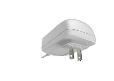 購入 15V 1AイギリスEU米国CN JPのKAのプラグが付いている普遍的なAC切換えの電源 online manufacture