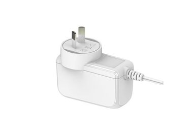 購入 白/黒P 壁マウント電源アダプタ オーバー・電流保護 online manufacture