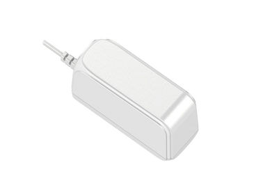良い価格 18W 12V AC切換えの電源の日本のための白い電源の切換え オンライン