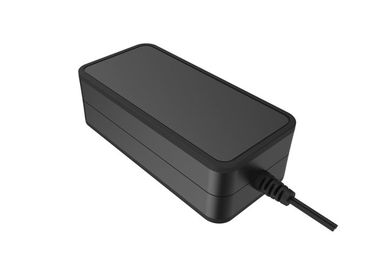 良い価格 高効率の1.5mケーブル24W デスクトップ電源アダプター ショート回路保護 オンライン
