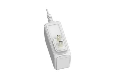 良い価格 18W / 24W入力90が付いている白い米国2 Pinの壁の台紙力のアダプター- 264Vac オンライン
