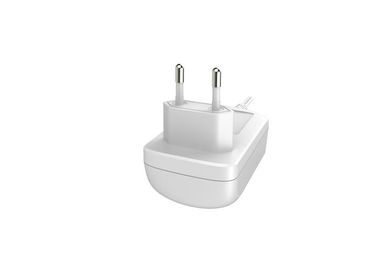 良い価格 12V 1.5V AC 2つのPin EUが付いている普遍的な力のアダプターはヨーロッパの市場のために差し込みます オンライン