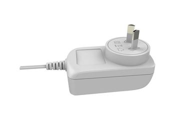 良い価格 18W AUのプラグが付いている白い医学の切換えの電源の壁の台紙 オンライン