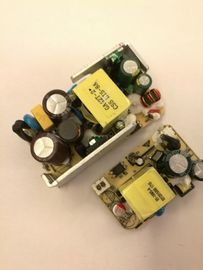 良い価格 12ボルトIEC 60065/IEC60095のための15ワットの開いたフレーム スイッチ モード電源 オンライン