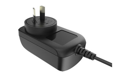 良い価格 ルーターのための米国EUイギリスJP CNのプラグの切換えのアダプターが付いている12V 2A AC DC電源のアダプター オンライン