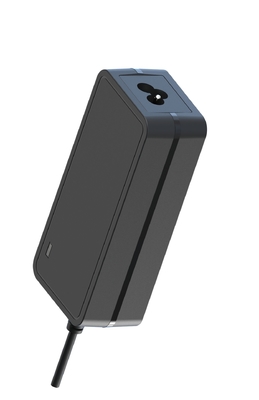 良い価格 85% 効率性 デスクトップスイッチング 電力供給 USプラグと100-240V AC入力電圧 オンライン